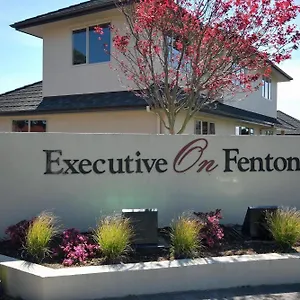 Motel Executive On Fenton ****